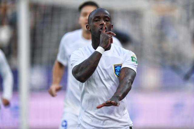 星空体育在线登录-【中超】阿代米卡隆两新援建功 津门虎1比1南通支云