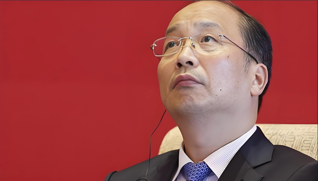 星空体育在线登录-靴子落地!正部级易会满落马,曾执掌证监会5年