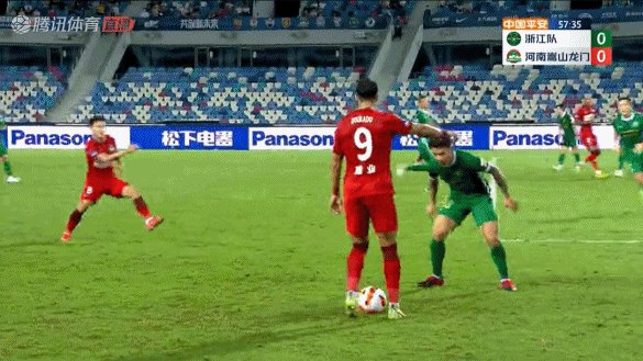 星空体育官方入口-【中超】多拉多助攻钟义浩包抄破门 浙江0比1河南