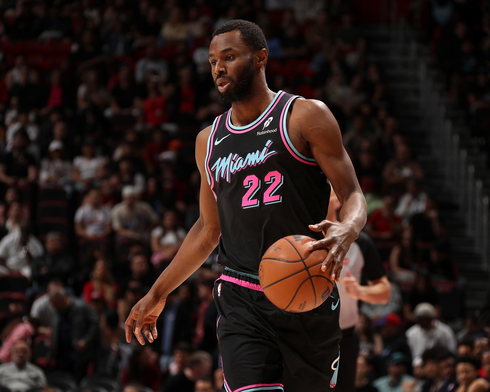 星空体育官方入口-热火迎战绿军 维金斯&amp;哈克斯&amp;约维奇可以出战 鲍威尔缺阵